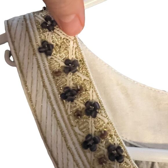 RAFAELLA Embriodered Tank | SIZE MEDIUM - Picture 8 of 8